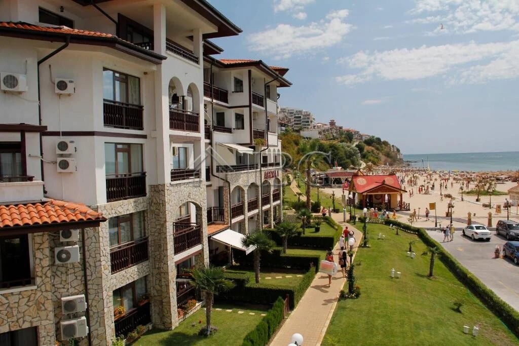 First Line to the Sea! One-Bedroom Apartment | Arena 1, Sveti Vlas