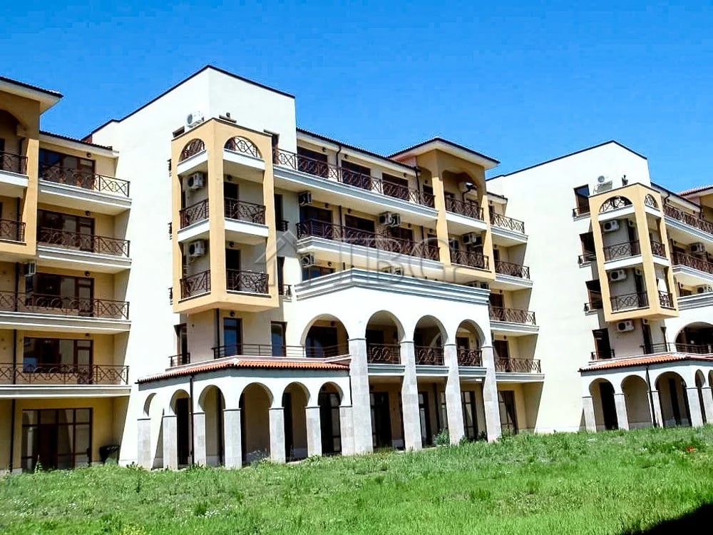 Spacious 2-Bedroom Apartment with Golf Views in Lighthouse Golf & Spa Resort