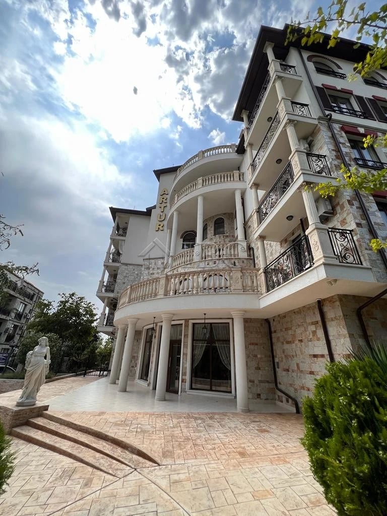 3 Bedroom Apartment on Three Levels with Panoramic Sea Views in Arthur Complex, Sveti Vlas