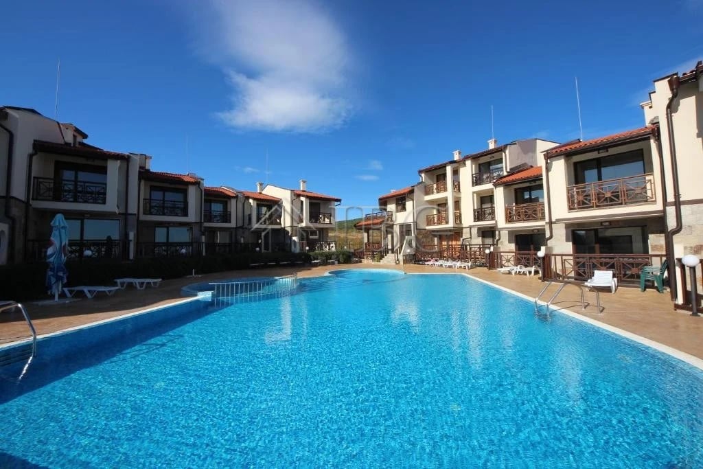 Two-Story Maisonette in Imperial Heights Complex, Kosharitsa