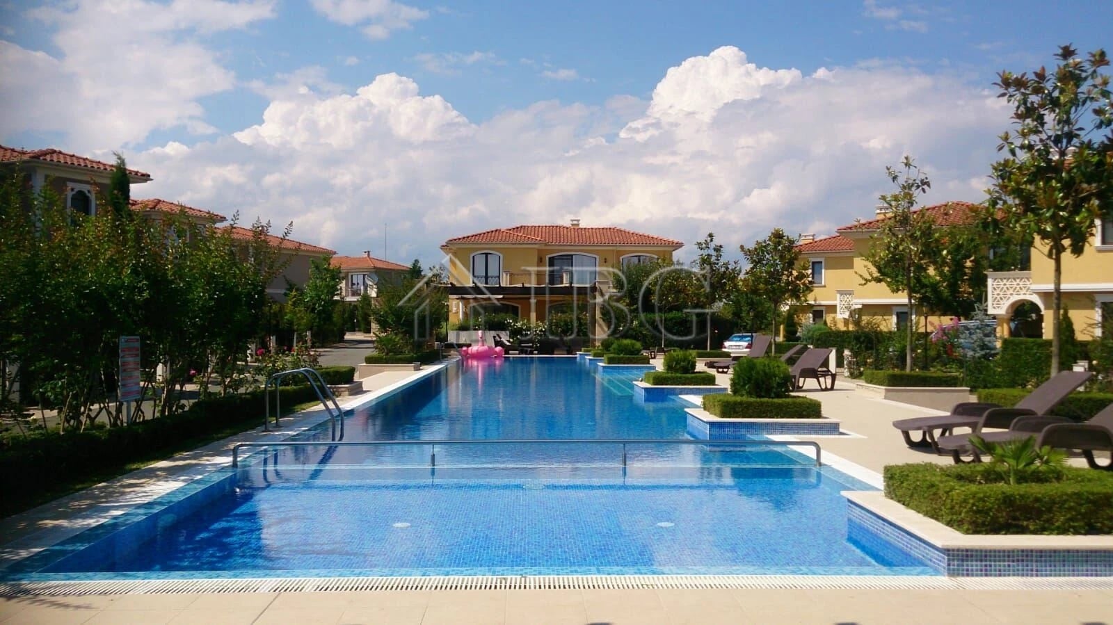 Furnished 2-Bedroom House with Office and Private Garden | Victoria Royal Garden, Near Burgas