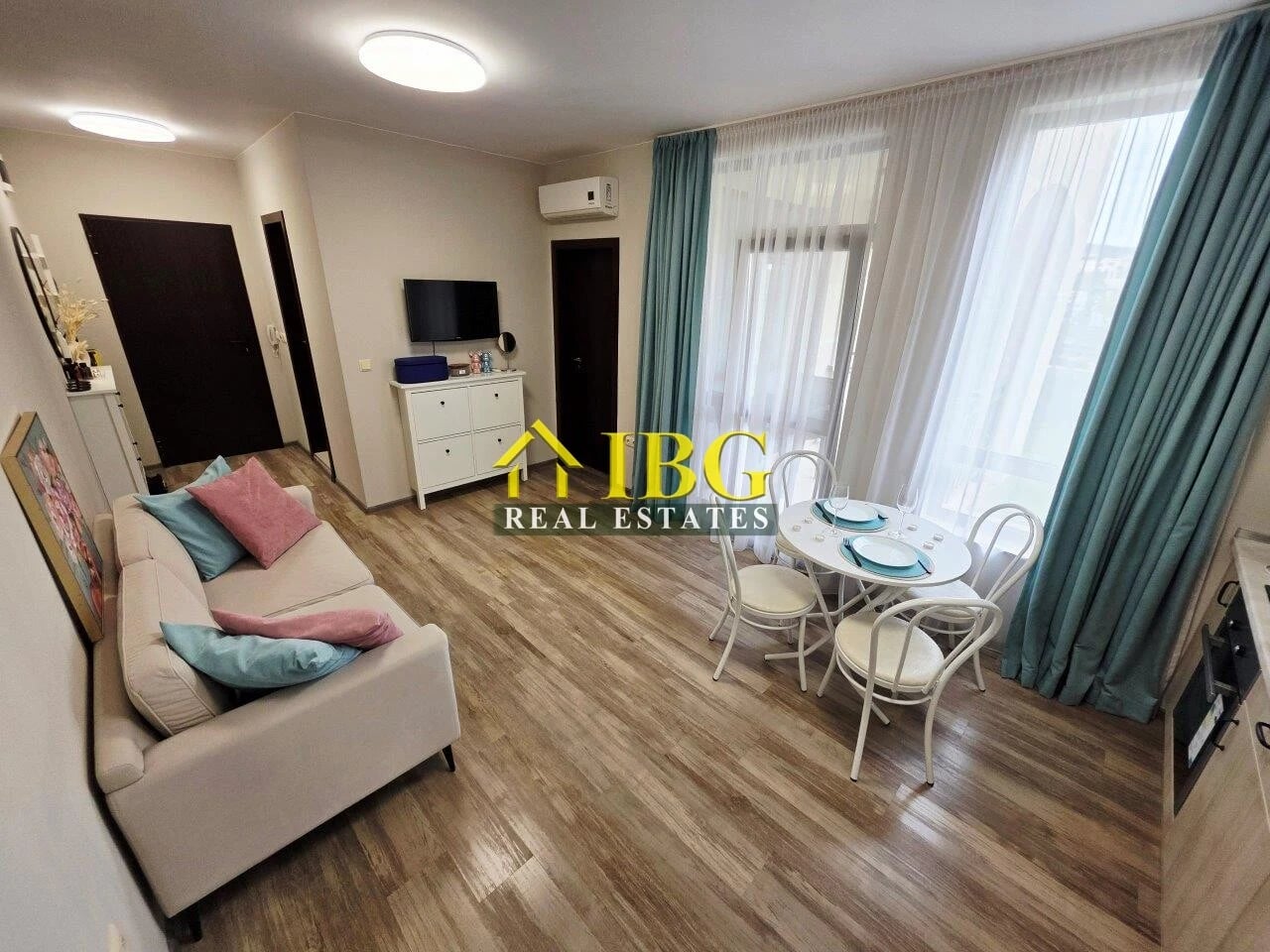 1-Bedroom Apartment with Private Garden | Sorrento Sole Mare, Sveti Vlas – 100 m to the Beach