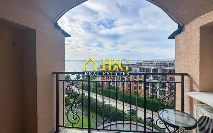 Beachfront Studio Apartment in Grand Hotel Sveti Vlas