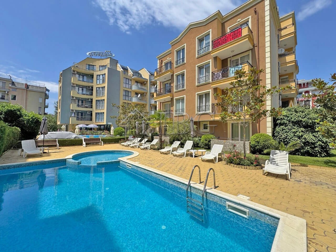 Studio Apartment with Separate Kitchen in Magnolia Residence 2, Sunny Beach