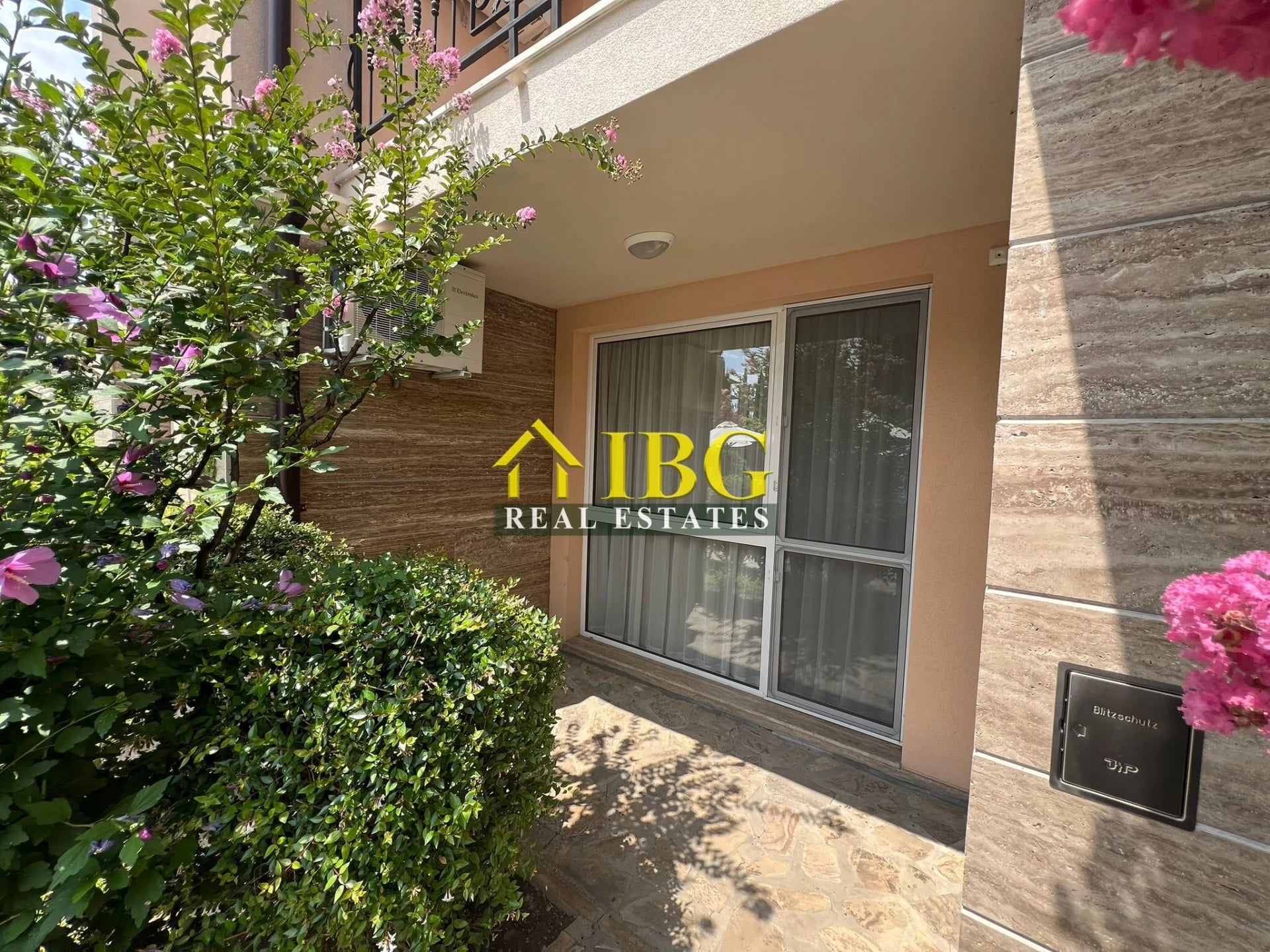 One-Bedroom Apartment in Sun & Sea Complex, Sunny Beach