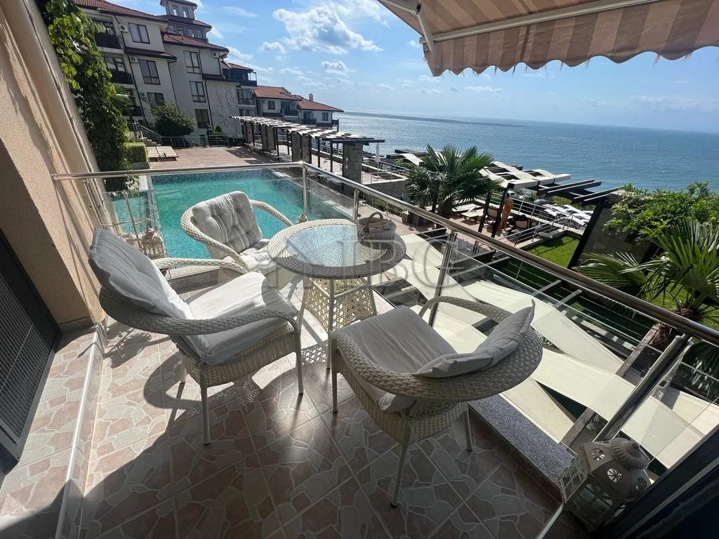 Luxurious Two-Bedroom Apartment with Stunning Sea View in Dolce Vita 2, Sveti Vlas
