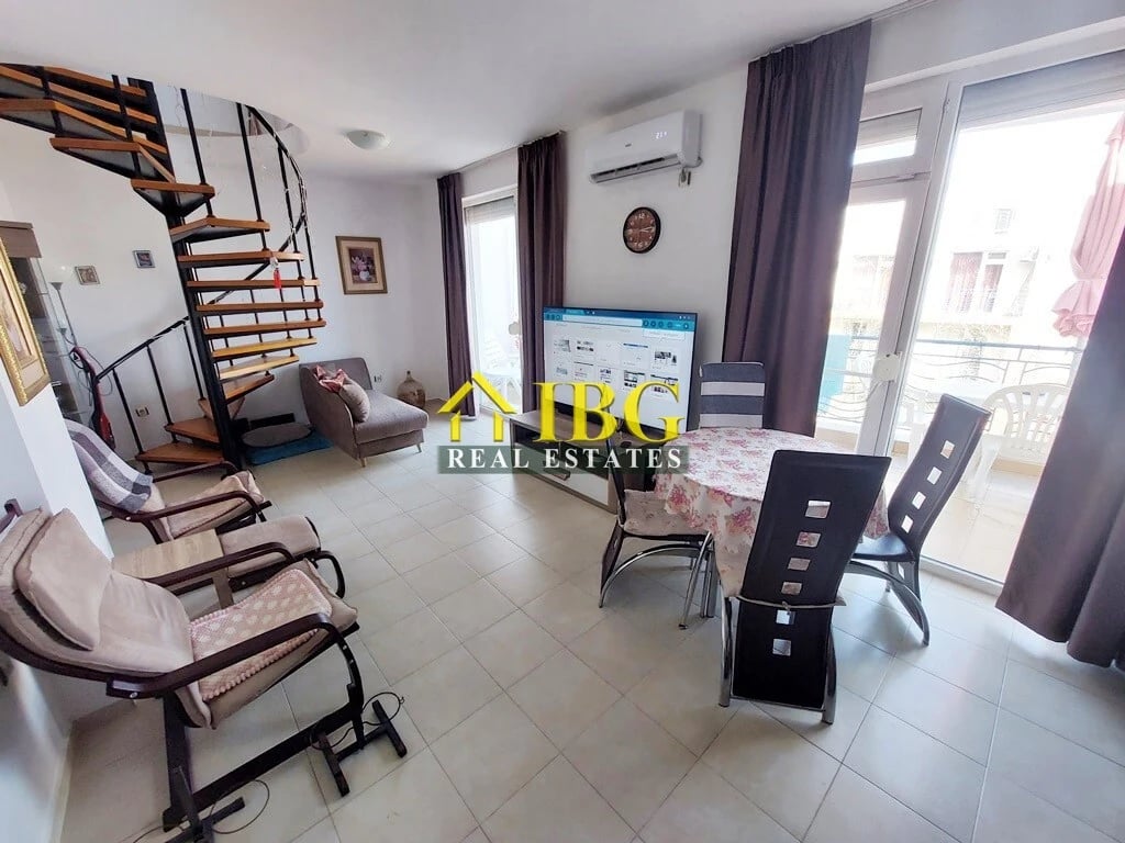 3-Bedroom Maisonette Apartment in Sunny Day 3 Complex, Sunny Beach
