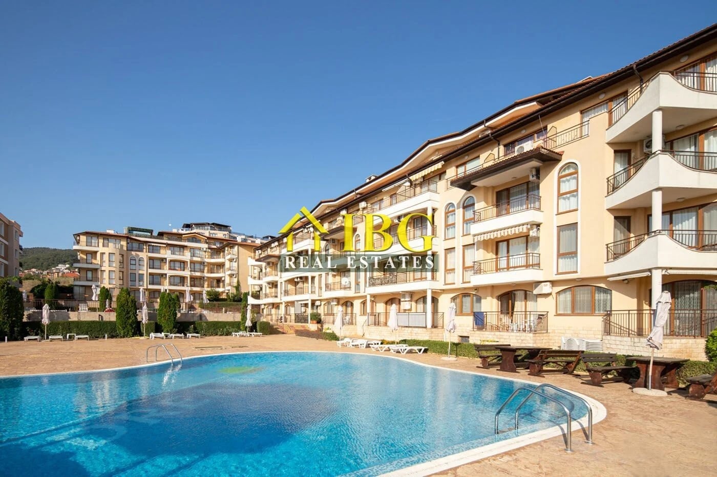 Two-Bedroom Penthouse with Sea View in Aqua Dreams, Sveti Vlas