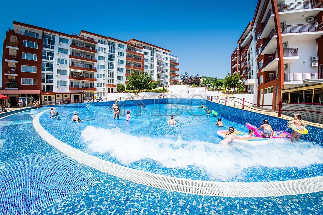 1-Bedroom Apartment with Sea View in Panorama Fort Noks, Sveti Vlas