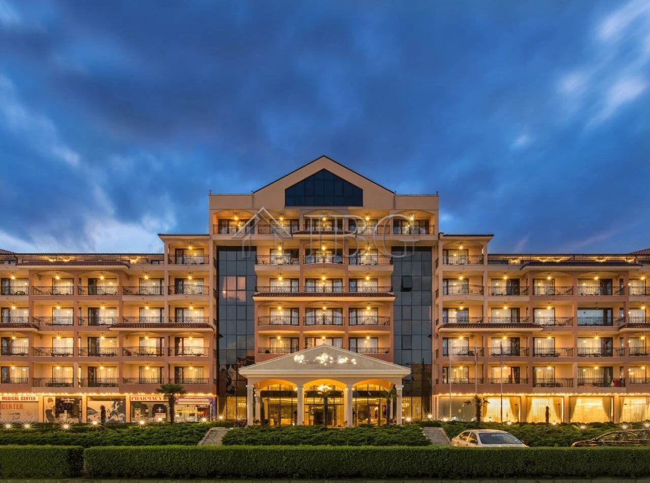 Spacious 1-Bedroom Apartment with Pool View | Diamant Residence, Sunny Beach