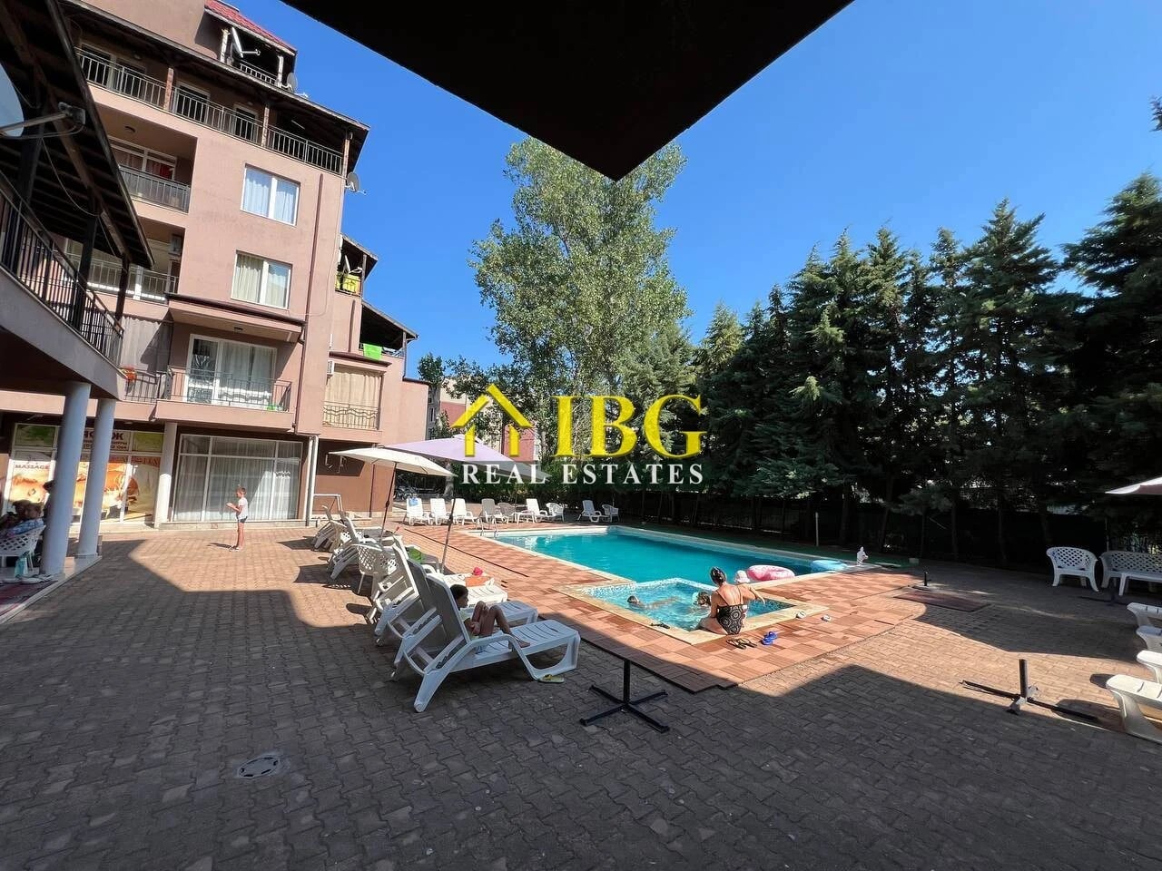Spacious 1-Bedroom Apartment with Pool View | St. Sofia, Sunny Beach | 500 m to the Beach
