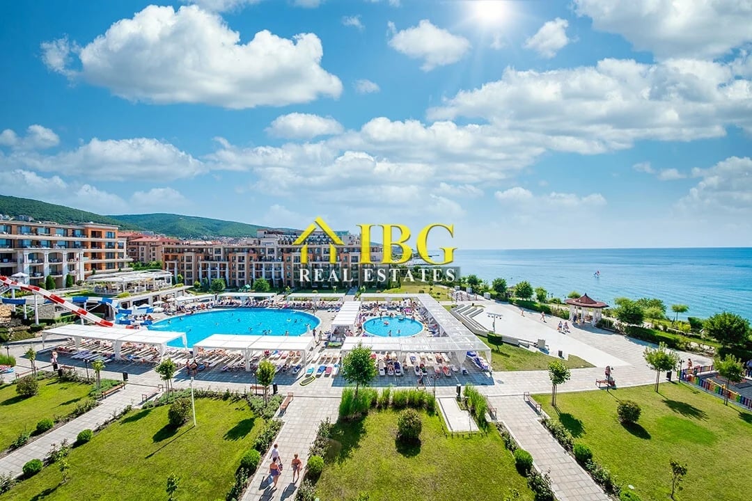 Spacious Studio with Pool & Sea View | Premier Fort Beach, Sveti Vlas