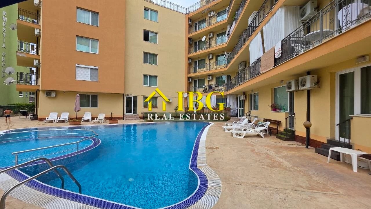 Spacious Open-Plan Apartment with Separate Sleeping Area | Amadeus 19, Sunny Beach