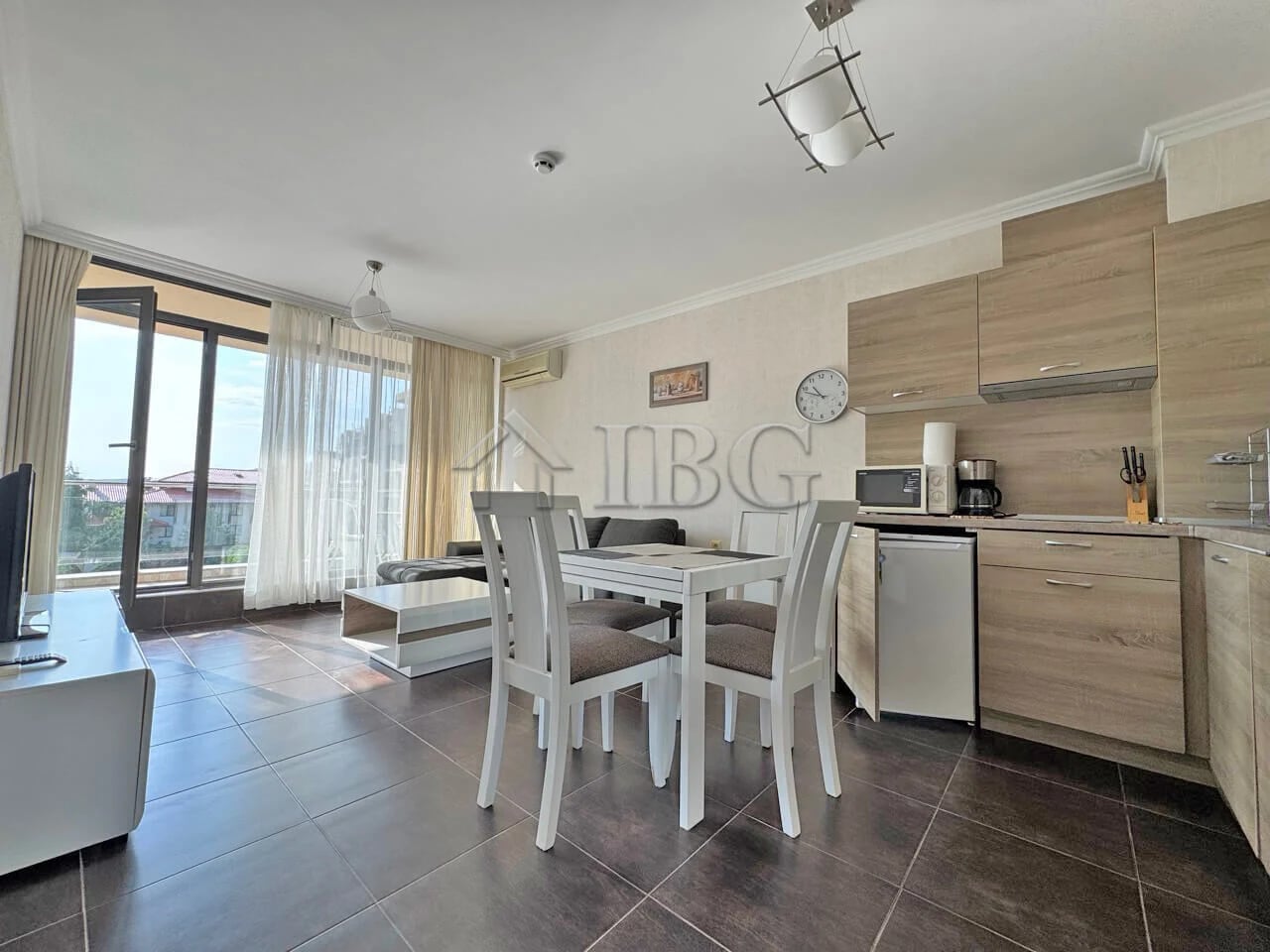 Seafront! Furnished 1-Bedroom Apartment with Sea View in Dolce Vita 2, Sveti Vlas