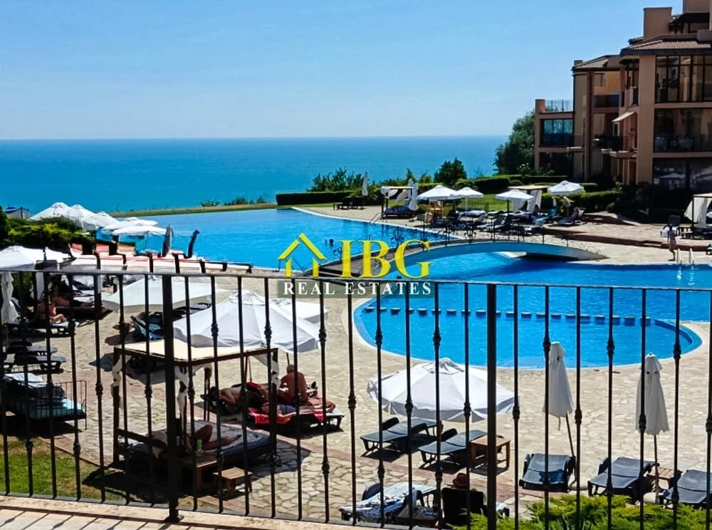 2-Bedroom Apartment with amazing Sea and Pool View – Kaliakria Resort