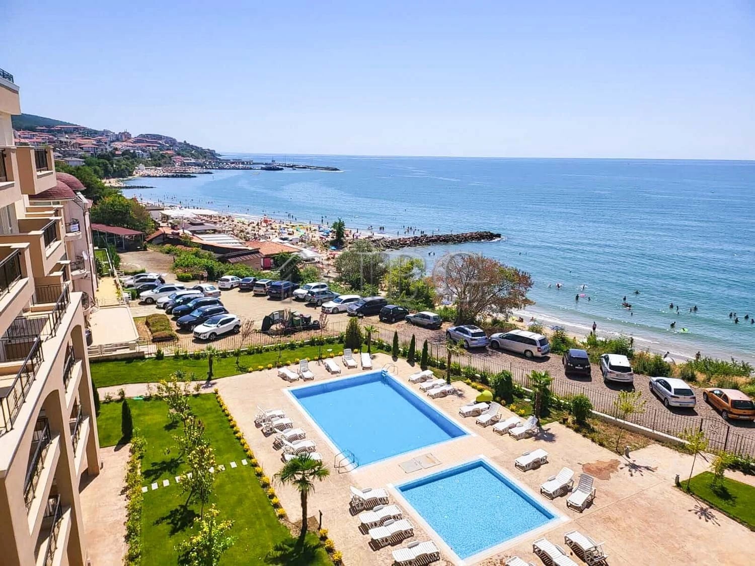 1-Bedroom Apartment with Sea View on the First Line | Ipanema Beach