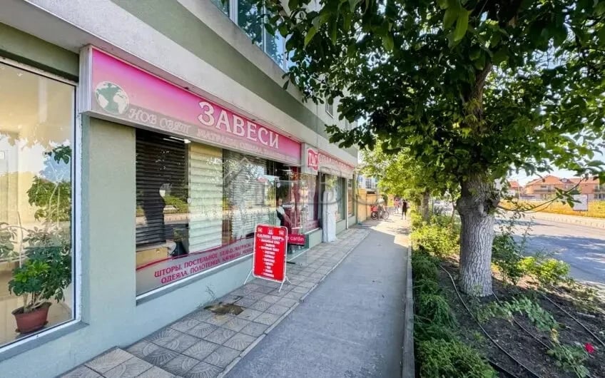 Commercial Premises for a Shop, Ravda