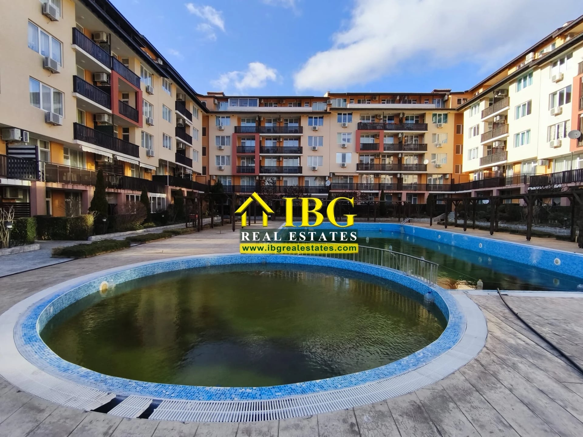 Priced to sell! Apartment with one Bedroom in Chateau Aheloy 2, Aheloy