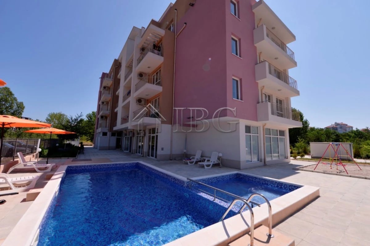 1-Bedroom Apartment near Cocoa Beach | Acapulco Complex, Sunny Beach