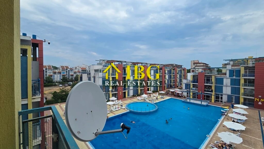 Spacious 2-Bedroom, 2-Bathroom Apartment with Pool View | Elite 4, Sunny Beach