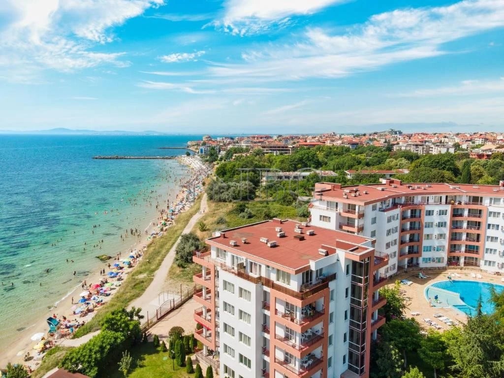 1st line to the Sea! One Bedroom apartment with Sea View, Riviera Fort Beach, Ravda